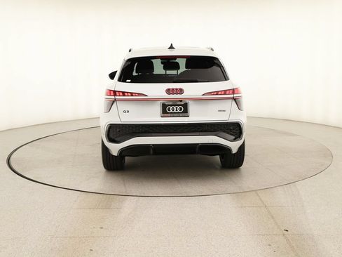 New 2026 Audi Q3 quattro 2.0T AWD/4WD image 5