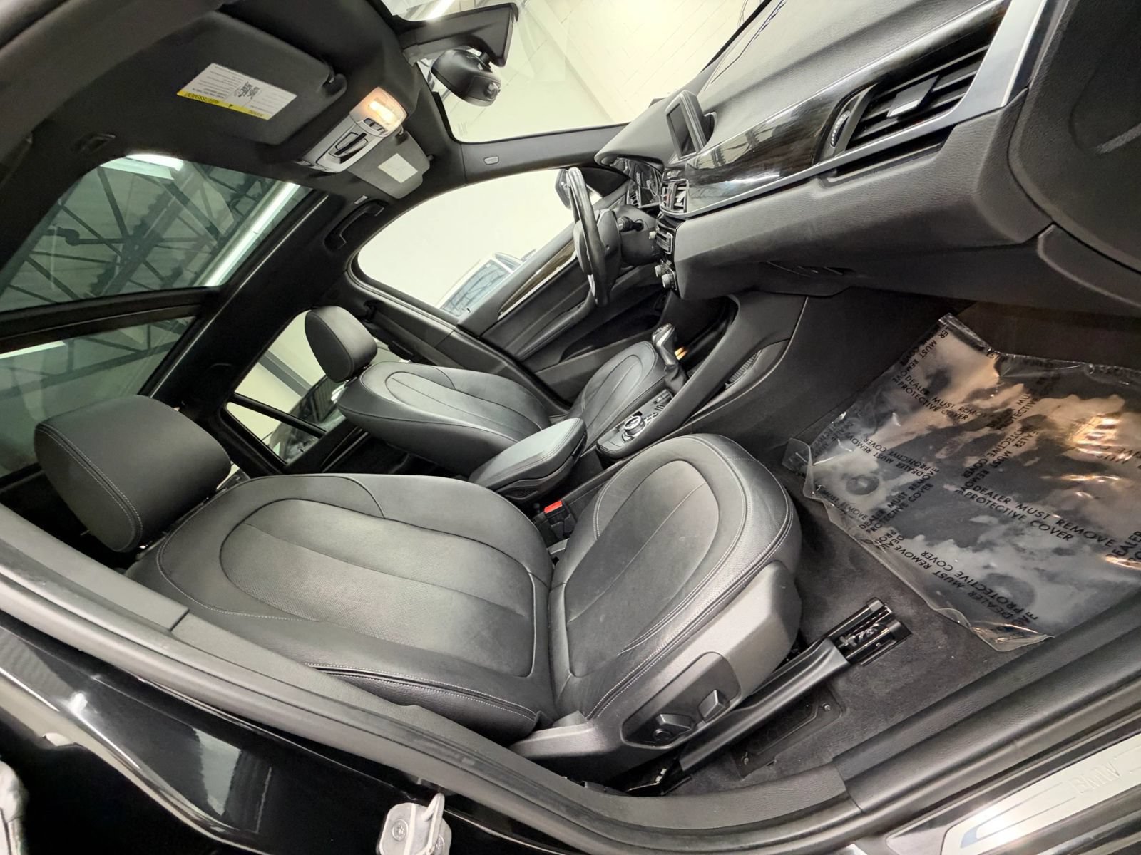 Used 2017 BMW X1 xDrive28i AWD/4WD image 25