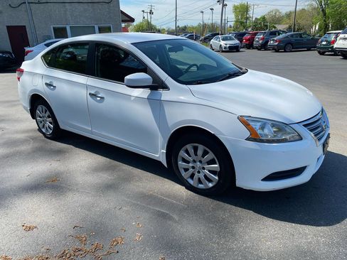 Used 2015 Nissan Sentra S FWD image 5