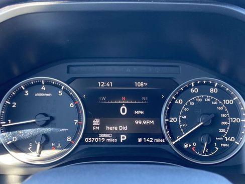 Used 2025 Mitsubishi Outlander SE FWD image 7