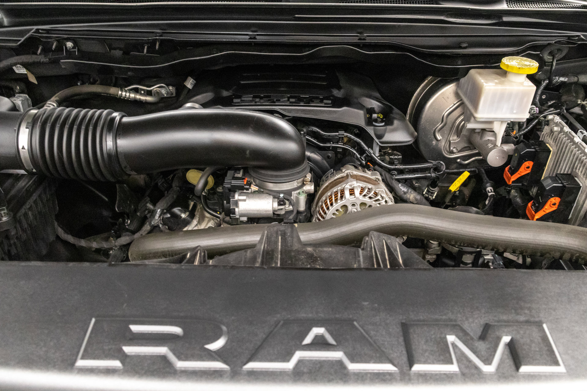 Used 2022 RAM 1500 Limited w/ Body Color Bumper Group AWD/4WD image 42