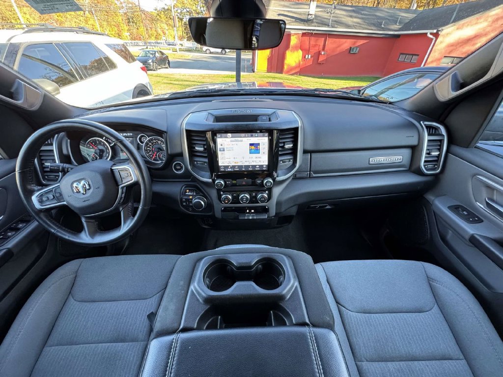 Used 2022 RAM 1500 Big Horn AWD/4WD image 32