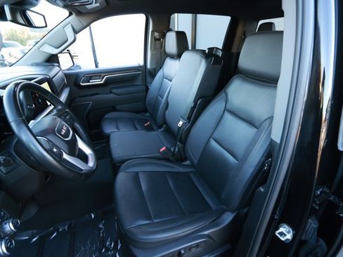 Used 2025 GMC Sierra 1500 SLT image 26