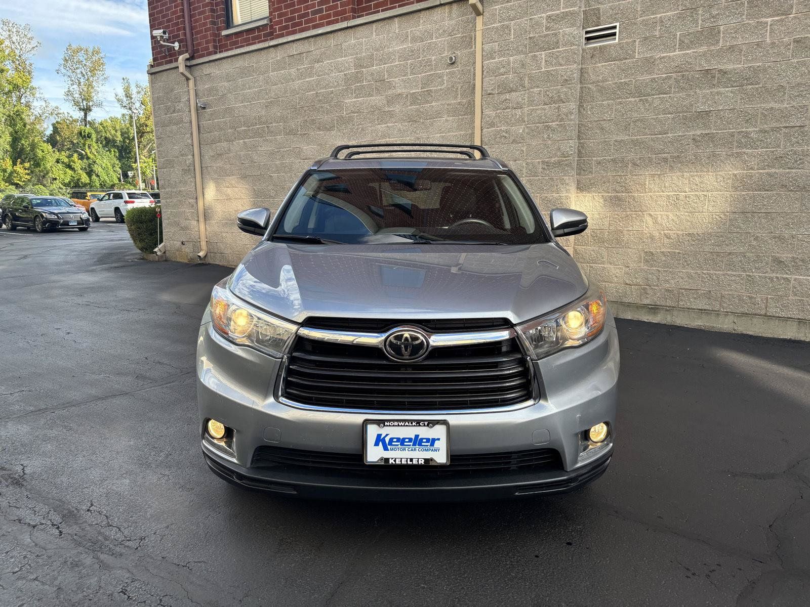 Used 2015 Toyota Highlander Limited Platinum AWD/4WD image 5