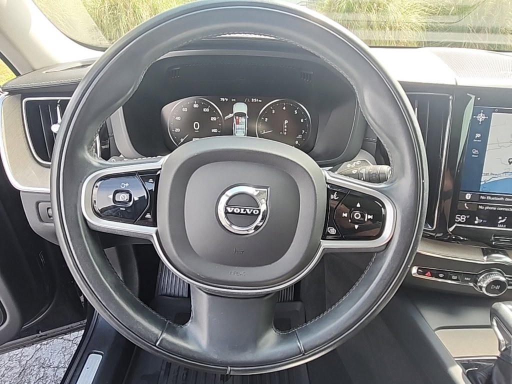 Used 2021 Volvo XC60 T5 Inscription w/ Advanced Package AWD/4WD image 11