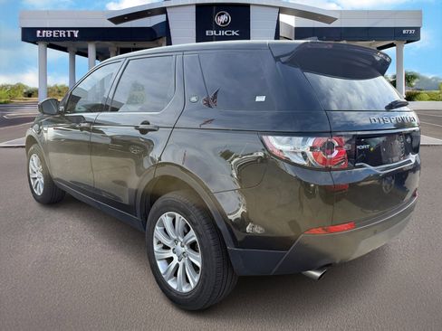 Used 2019 Land Rover Discovery Sport SE image 3