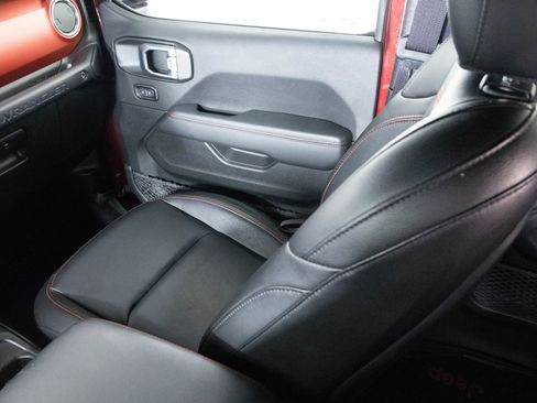 Used 2022 Jeep Wrangler Unlimited Rubicon w/ LED Lighting Group image 35