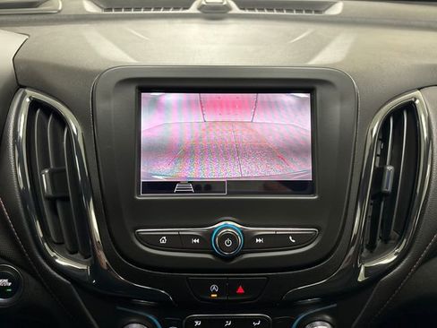 Used 2024 Chevrolet Equinox RS image 40