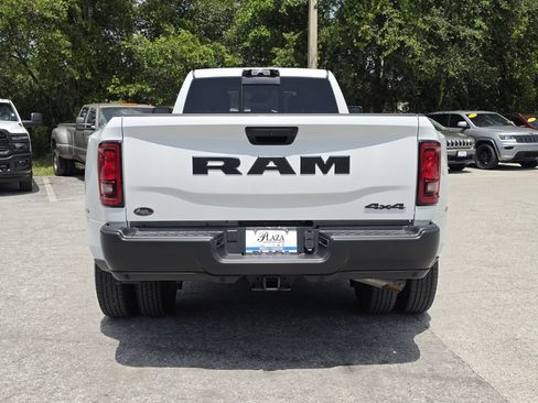 Certified 2025 RAM 3500 Tradesman AWD/4WD image 5