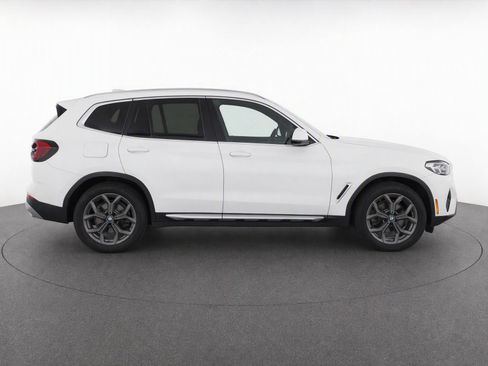Used 2024 BMW X3 sDrive30i w/ Premium Package RWD image 4