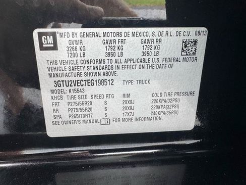 Used 2014 GMC Sierra 1500 SLT w/ SLT Crew Cab Value Package AWD/4WD image 13