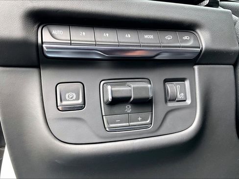 New 2026 Cadillac Escalade Platinum Sport image 28