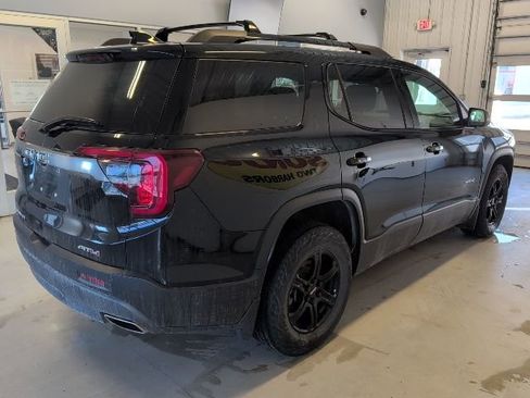 Used 2022 GMC Acadia AT4 image 5