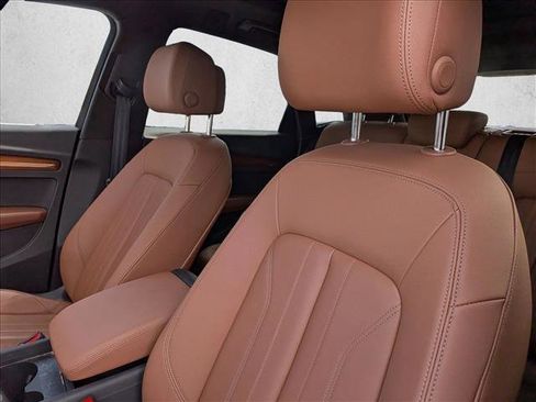 Certified 2023 Audi Q5 2.0T Premium w/ Convenience Package image 13