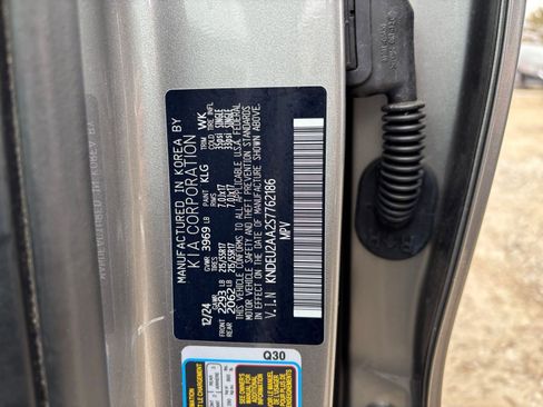 Used 2025 Kia Seltos S image 29