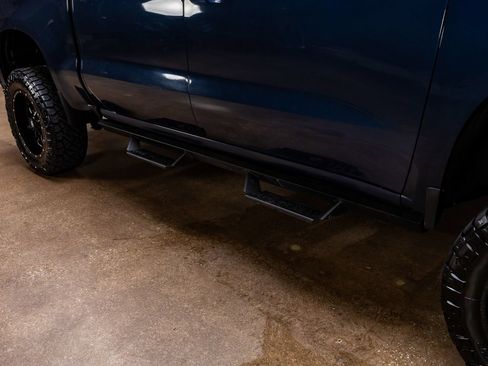 Used 2020 Chevrolet Silverado 1500 LT w/ Fleet Comfort Package AWD/4WD image 12
