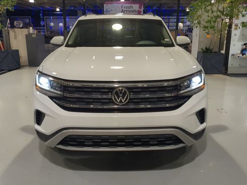 Used 2021 Volkswagen Atlas SE w/ Panoramic Sunroof Package AWD/4WD image 3