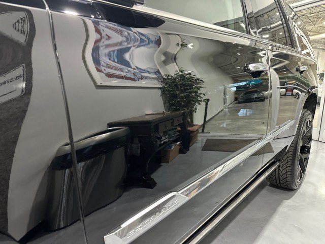 Used 2015 Cadillac Escalade Premium AWD/4WD image 20