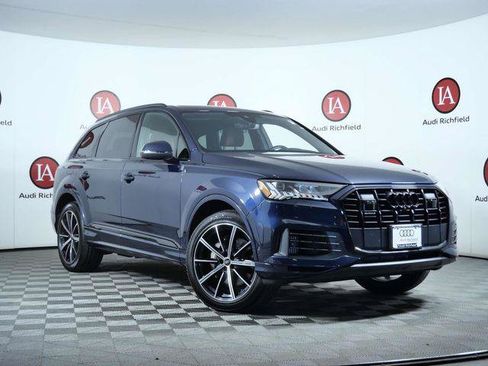 Used 2023 Audi Q7 3.0T Premium Plus w/ Premium Plus Package AWD/4WD image 1