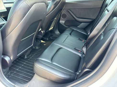 Used 2021 Tesla Model Y Performance AWD/4WD image 13