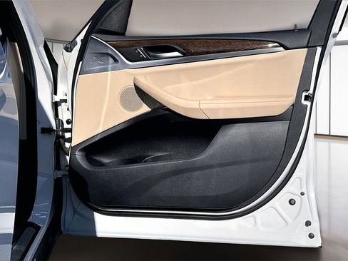 Used 2019 BMW X3 sDrive30i w/ Driving Assistance Package image 26