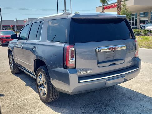 Used 2015 GMC Yukon Denali w/ Premium Package image 6