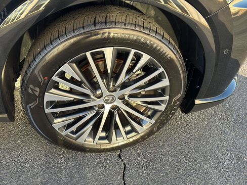 Certified 2025 Lexus RX 350 Premium Plus image 34