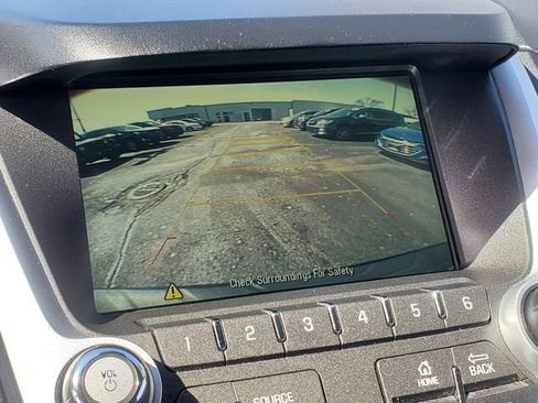 Used 2017 Chevrolet Equinox LT w/ Convenience Package FWD image 22