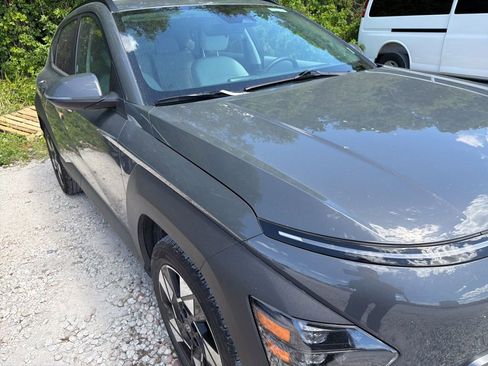 Used 2025 Hyundai Kona SEL image 7