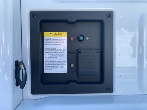 New 2025 Ford F150 XLT w/ Equipment Group 302A MID image 51