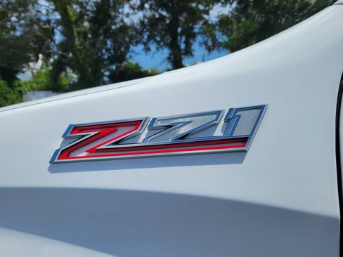 Certified 2024 Chevrolet Silverado 1500 LT AWD/4WD image 14
