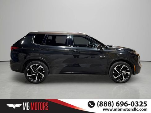 Used 2023 Mitsubishi Outlander SEL AWD/4WD image 4