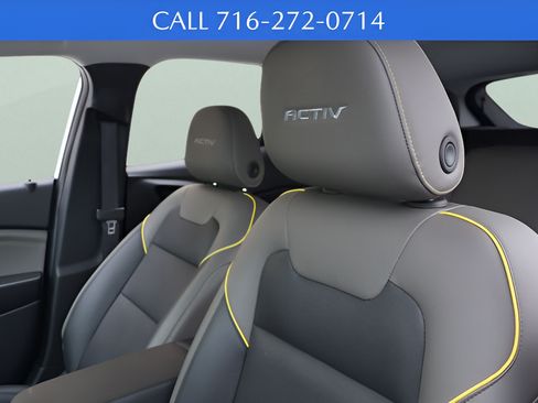 Used 2024 Chevrolet Trax ACTIV w/ Driver Confidence Package FWD image 12