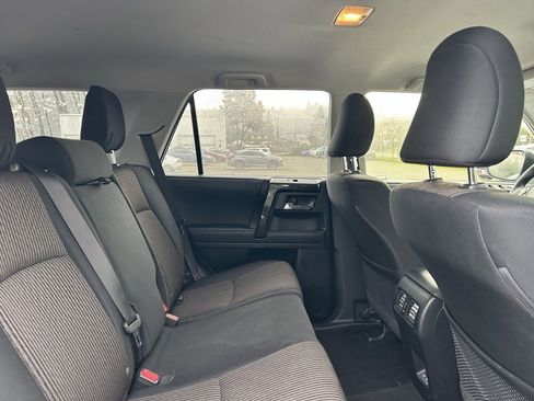 Certified 2024 Toyota 4Runner TRD Off-Road image 14