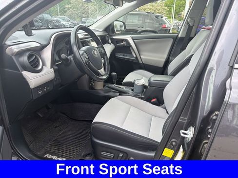Used 2018 Toyota RAV4 XLE AWD/4WD image 13