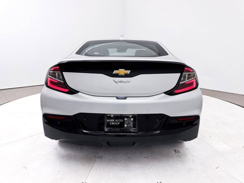 Used 2017 Chevrolet Volt Premier image 18