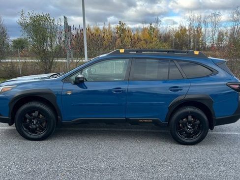 Used 2022 Subaru Outback Wilderness image 6