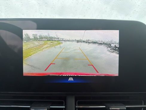 Used 2024 Chevrolet Trax LT w/ LT Convenience Package image 25