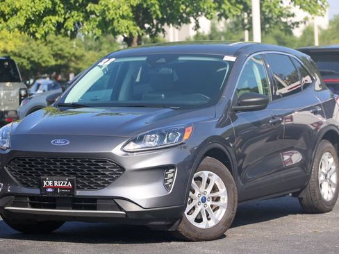 Certified 2022 Ford Escape SE w/ Cold Weather Package FWD image 7