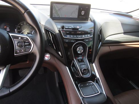 Used 2022 Acura RDX FWD w/ Technology Package image 19