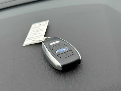 Certified 2024 Subaru Crosstrek 2.5i Limited w/ Crosstrek Mirror Package AWD/4WD image 28