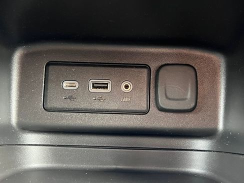 Used 2024 Chevrolet Equinox LT w/ LPO, Floor Liner Package image 31