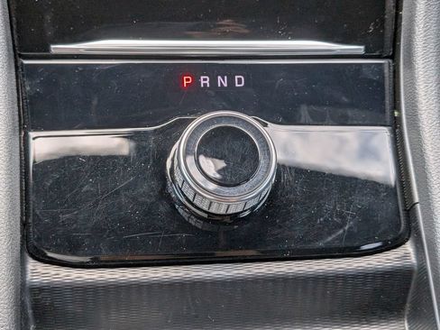 Used 2025 Jeep Grand Cherokee Altitude RWD image 27