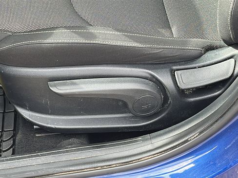 Used 2024 Kia Forte LXS image 11