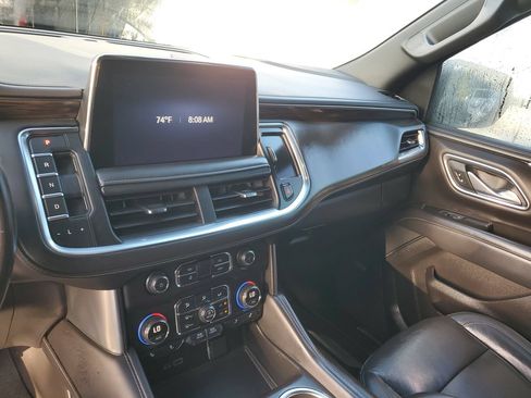 Used 2021 Chevrolet Suburban LT w/ Rear Media and Nav Package AWD/4WD image 25