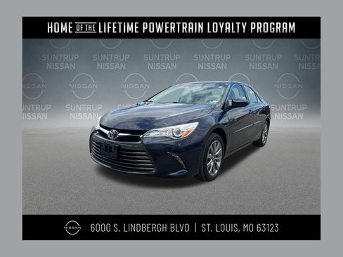 Used 2017 Toyota Camry XLE w/ Protection Package (Q2) FWD image 1