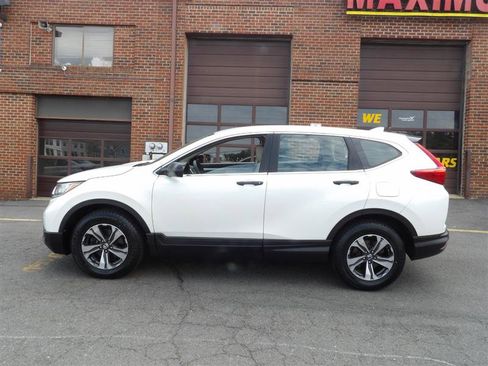Used 2017 Honda CR-V LX image 2