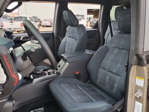 New 2026 Ford Bronco Heritage Edition AWD/4WD image 5