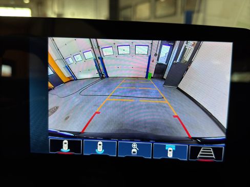 Used 2024 Chevrolet Corvette Stingray Premium Cpe w/ Z51 Performance Package image 23