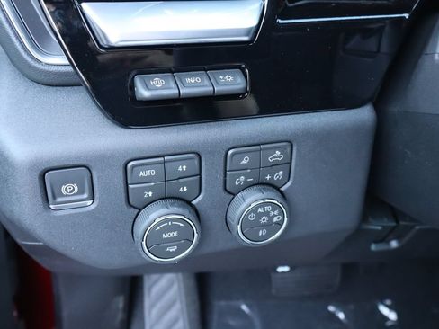 New 2026 Chevrolet Silverado 3500 LTZ w/ LTZ Plus Package AWD/4WD image 13